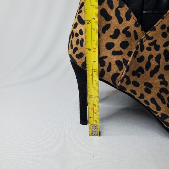 Fergalicious by Fergie Boots GOLDIE Cheetah Print Stiletto Heel Bootie Women 7.5 - Picture 13 of 13